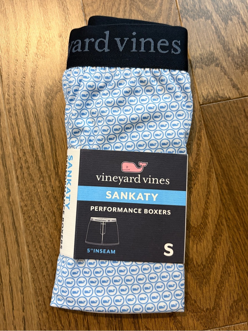 NWT Vineyard Vines Sankaty Performance Boxers Size Small
